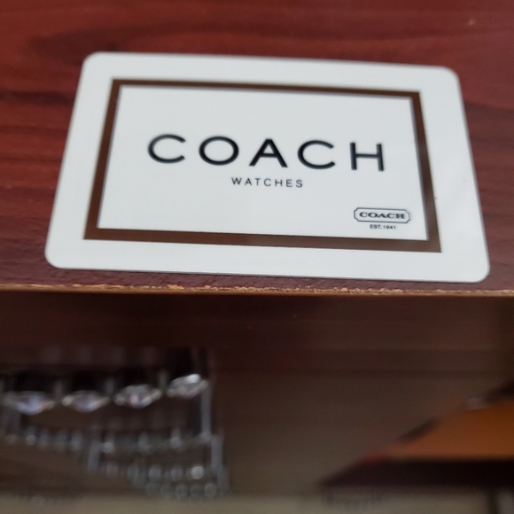 Coach Bangle watch - Picture 5 of 7